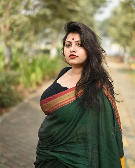 plus size indian aunty